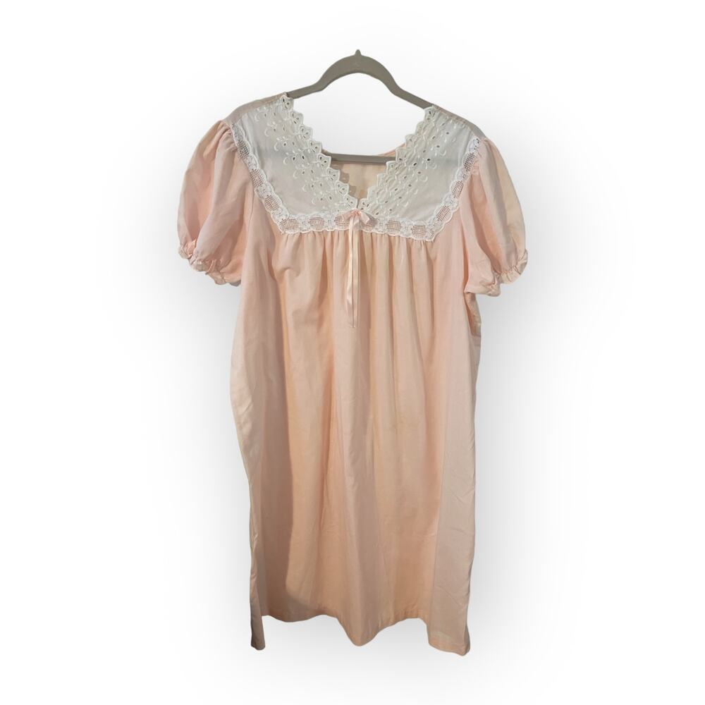 Vintage Size Appeal Pink Lacey Cotton Nightgown Sz Small EUC
